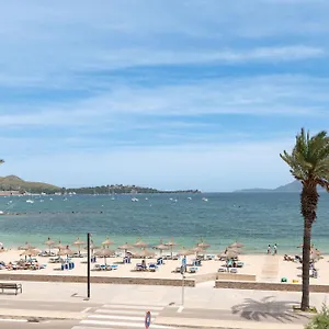 Beachfront Sivella By Sealand Apartment